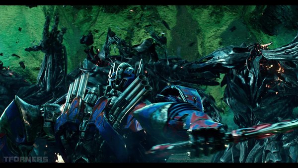Transformers The Last Knight Theatrical Trailer HD Screenshot Gallery 765 (765 of 788)